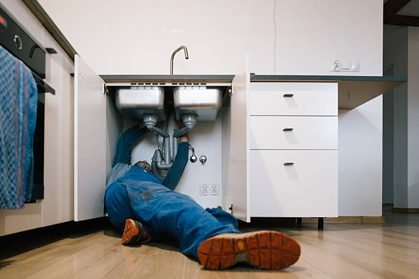 Professional Leak Detection technician working in Lenox, MA